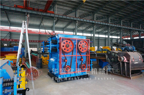 ��݁����C